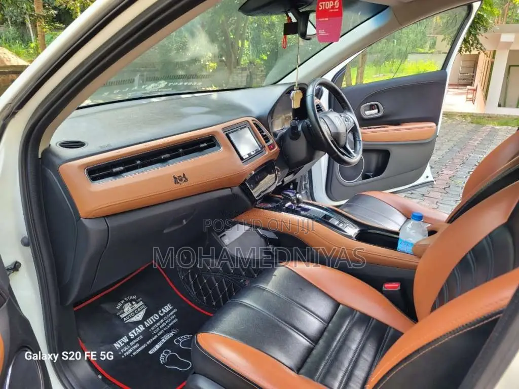 Honda Vezel 2014 SUV (Used)
