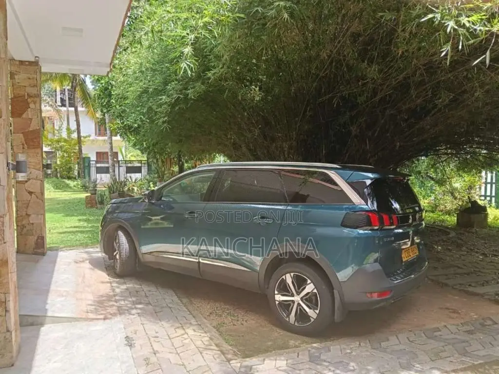 Peugeot 5008 2018 SUV (Used)