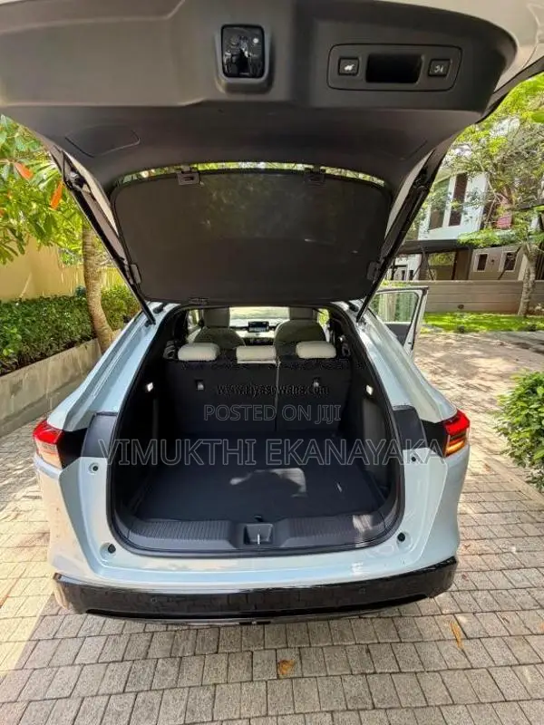 Honda Vezel Z Play MOONROOF 2026 SUV Brand New