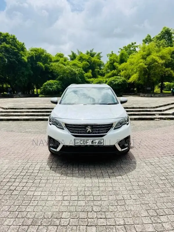 Peugeot 5008 2018 SUV (Used)