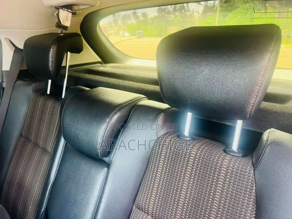 Honda Vezel 2015 SUV (Used)