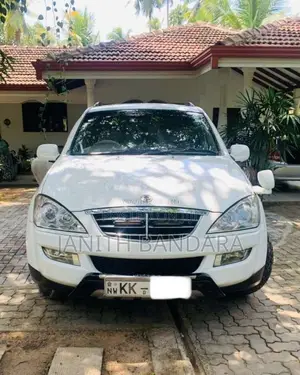 Micro Kyron 2009 SUV (Used)