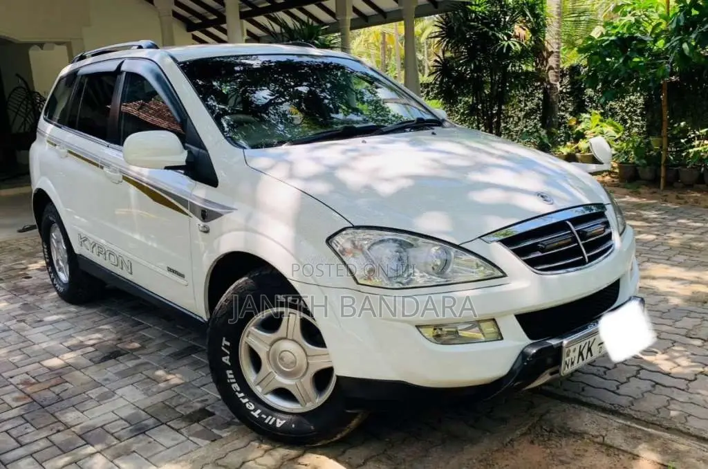 Micro Kyron 2009 SUV (Used)