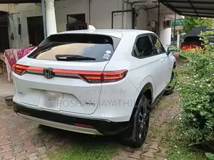 Honda Vezel 2025 SUV (Used)