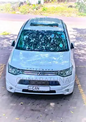 Mitsubishi Outlander 2015 SUV (Used)