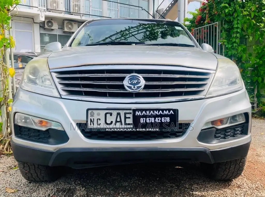 Micro Rexton 2015 SUV (Used)