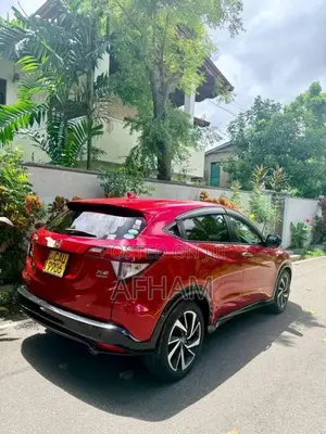 Honda Vezel 2017 SUV (Used)