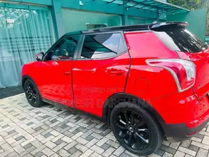 Micro Tivoli 2015 SUV (Used)