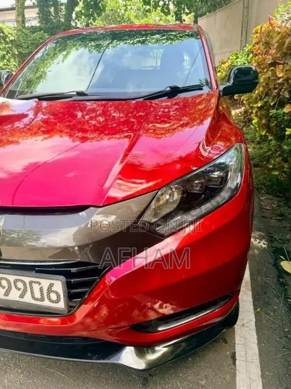 Honda Vezel 2017 SUV (Used)