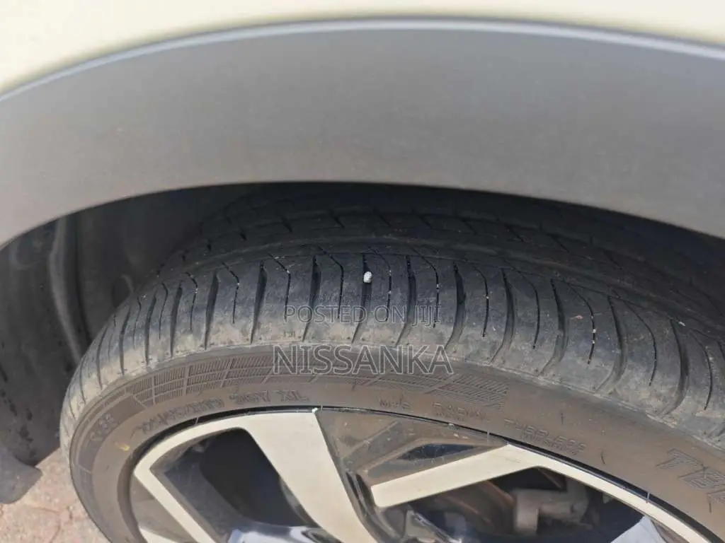 Nissan Qashqai 2018 SUV (Used)