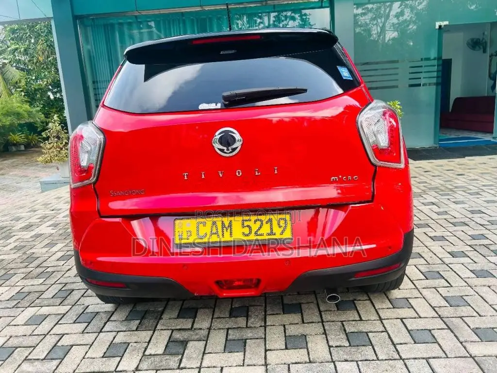 Micro Tivoli 2015 SUV (Used)