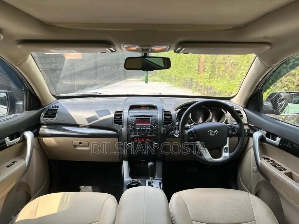 Kia Sorento 1-12 Option 2012 SUV (Used)