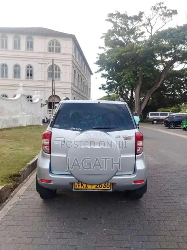 Daihatsu Terios 2007 SUV (Used)
