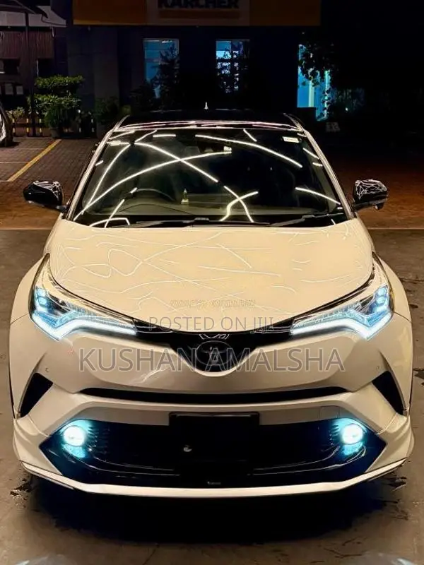 Toyota CHR 2018 SUV (Used)