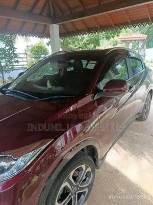 Honda Vezel 2014 SUV (Used)