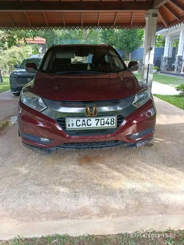 Honda Vezel 2014 SUV (Used)