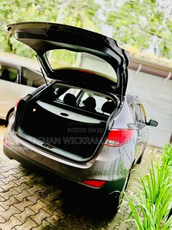 Hyundai Tucson 2012 SUV (Used)