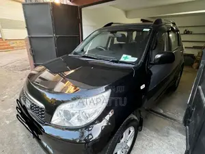 Daihatsu Terios Premium 2014 SUV (Used)