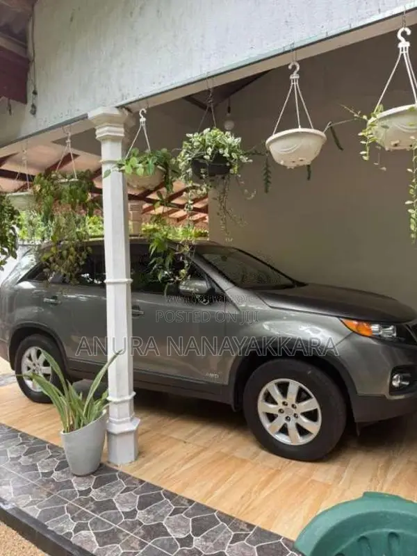 Kia Sorento 2012 SUV (Used)