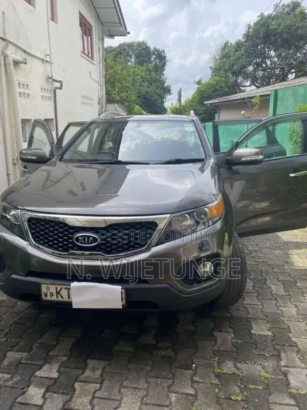 Kia Sorento 2012 SUV (Used)