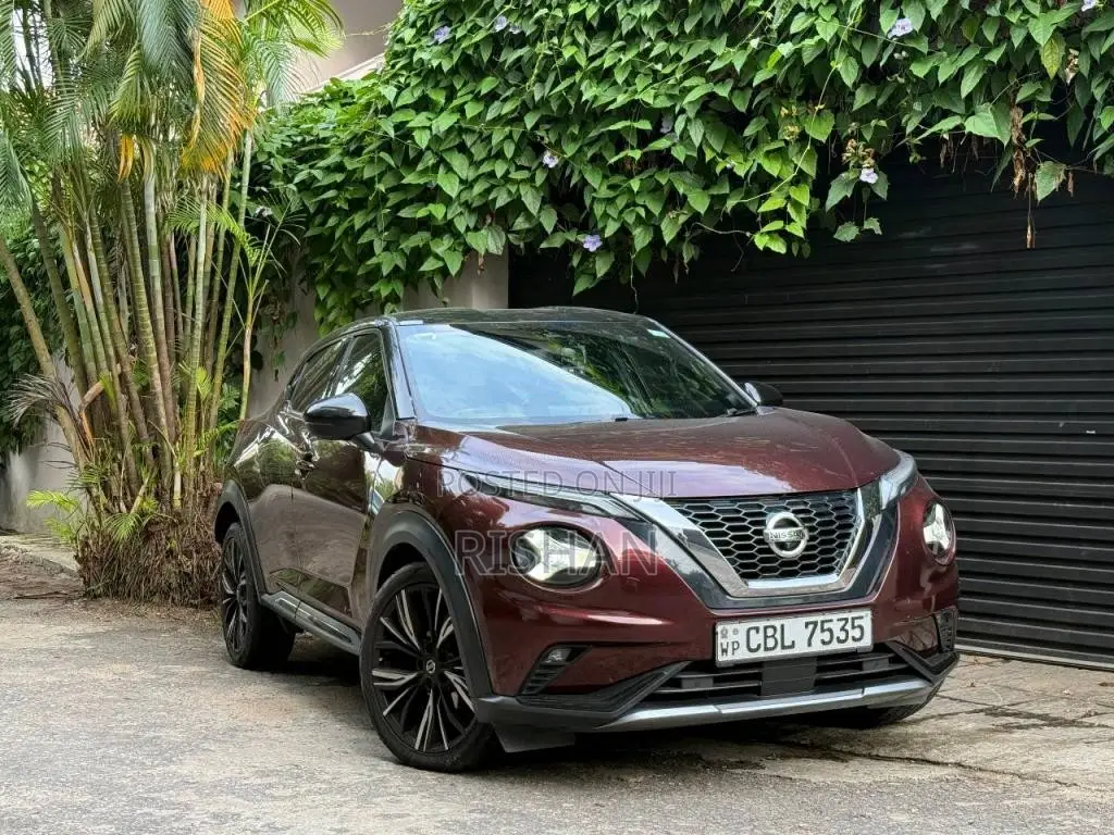 Nissan Juke Tekna 2020 SUV (Used)