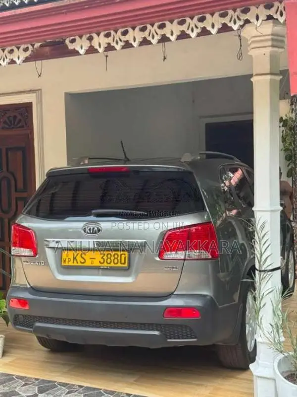 Kia Sorento 2012 SUV (Used)