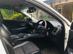 Honda Vezel 2014 SUV (Used)