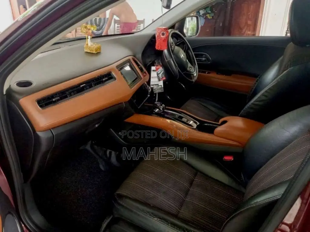 Honda Vezel 2014 SUV (Used)