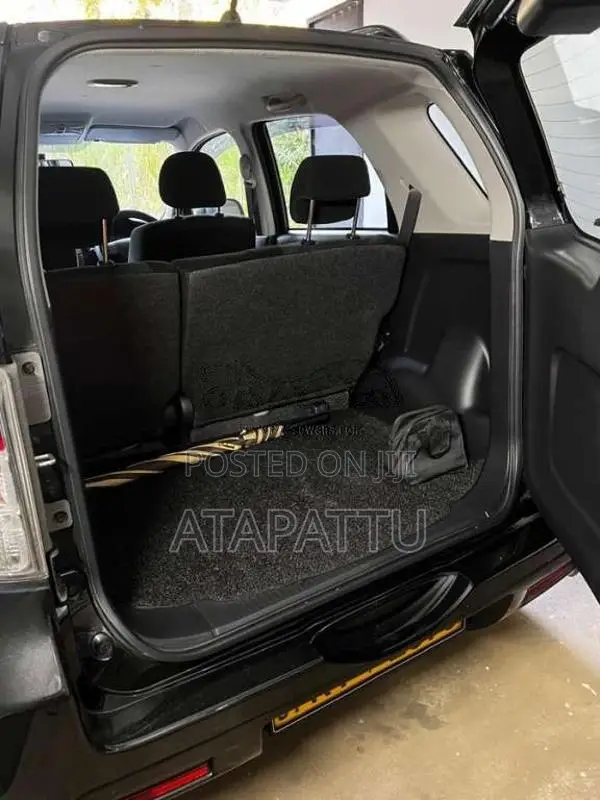 Daihatsu Terios Premium 2014 SUV (Used)