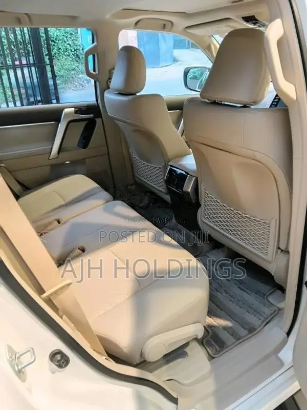 Toyota Land Cruiser Prado TRJ 150 2023 SUV Unregistered (Recondition)