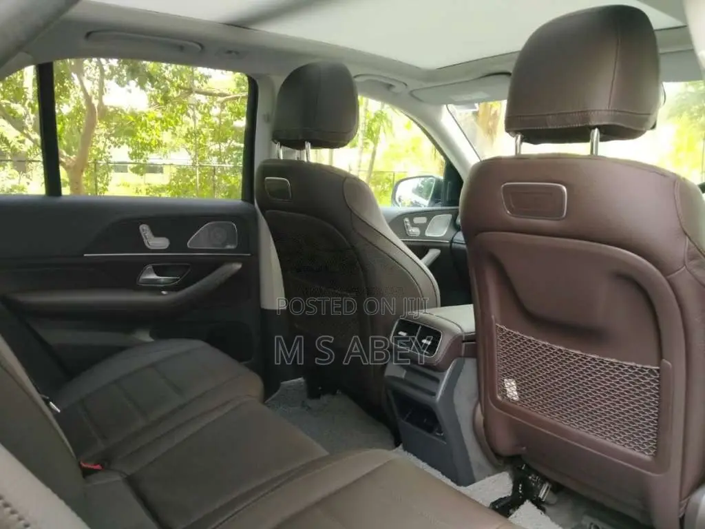 Mercedes-Benz GLE300 D 2019 SUV (Used)
