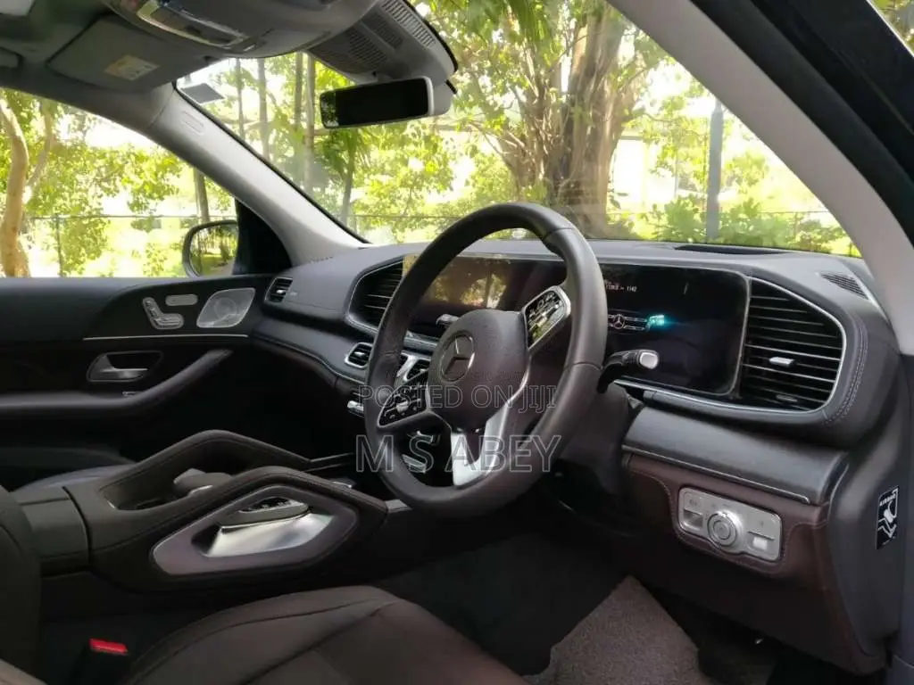 Mercedes-Benz GLE300 D 2019 SUV (Used)