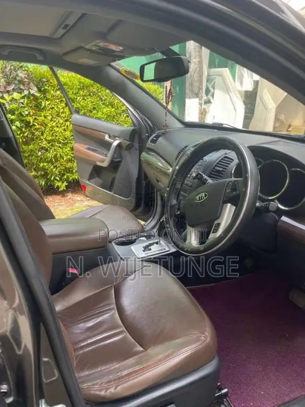 Kia Sorento 2012 SUV (Used)
