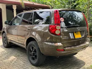 Micro HAVAL H5 2011 SUV (Used)