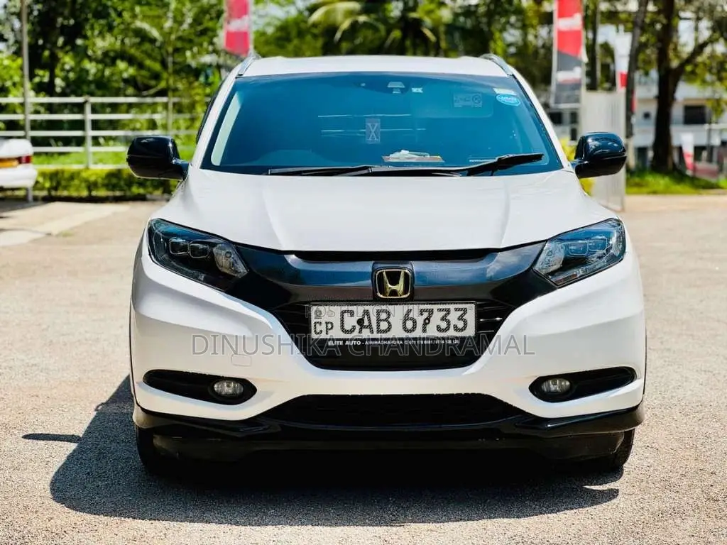 Honda Vezel 2014 SUV (Used)