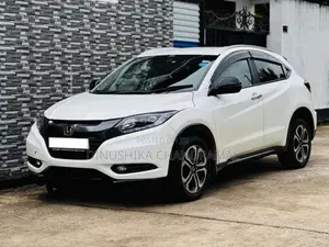 Honda Vezel 2014 SUV (Used)