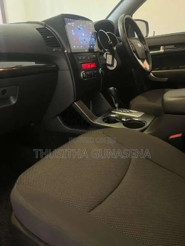 Kia Sorento 2012 SUV (Used)