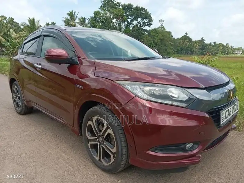 Honda Vezel Z Orange 2014 SUV (Used)