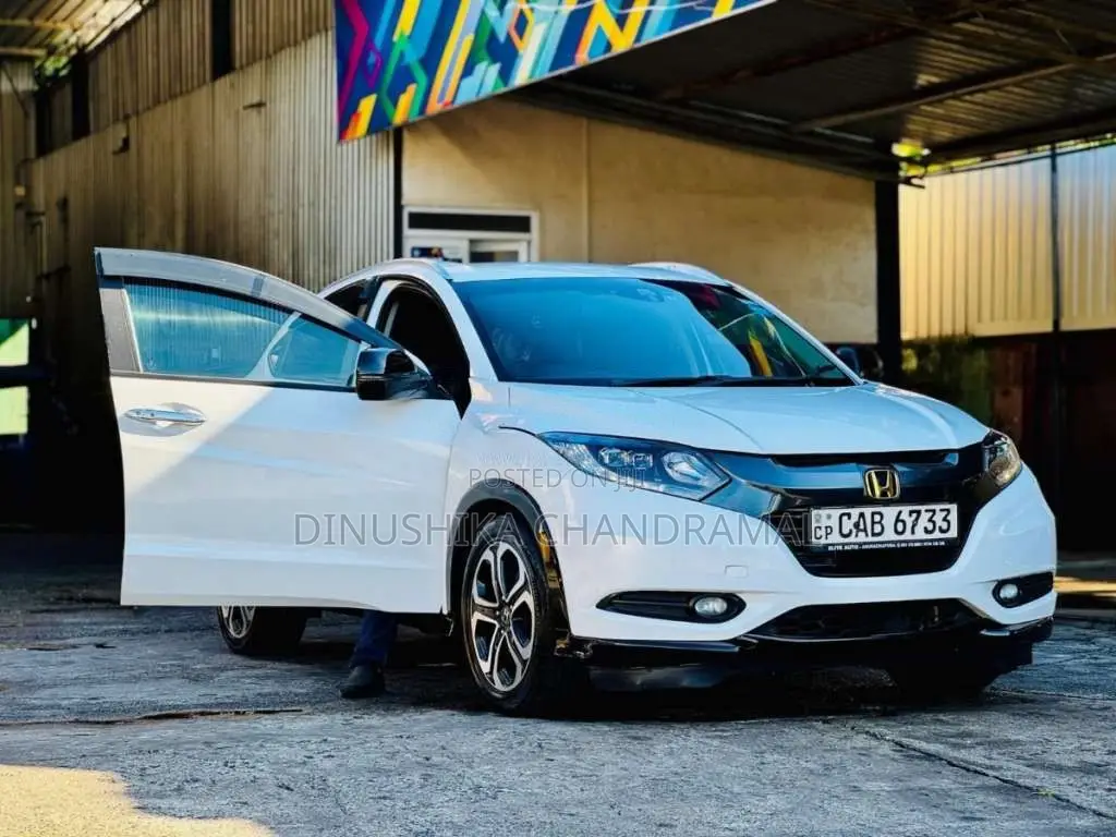 Honda Vezel 2014 SUV (Used)