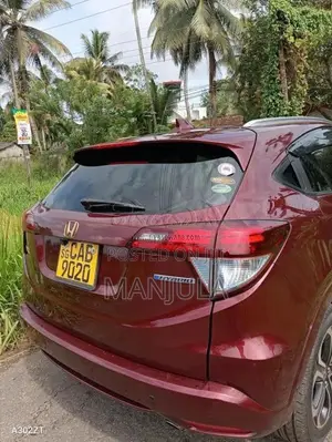 Honda Vezel Z Orange 2014 SUV (Used)