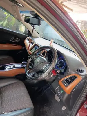 Honda Vezel Z Orange 2014 SUV (Used)