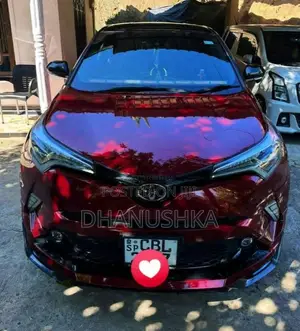 Toyota CHR 2018 SUV (Used)