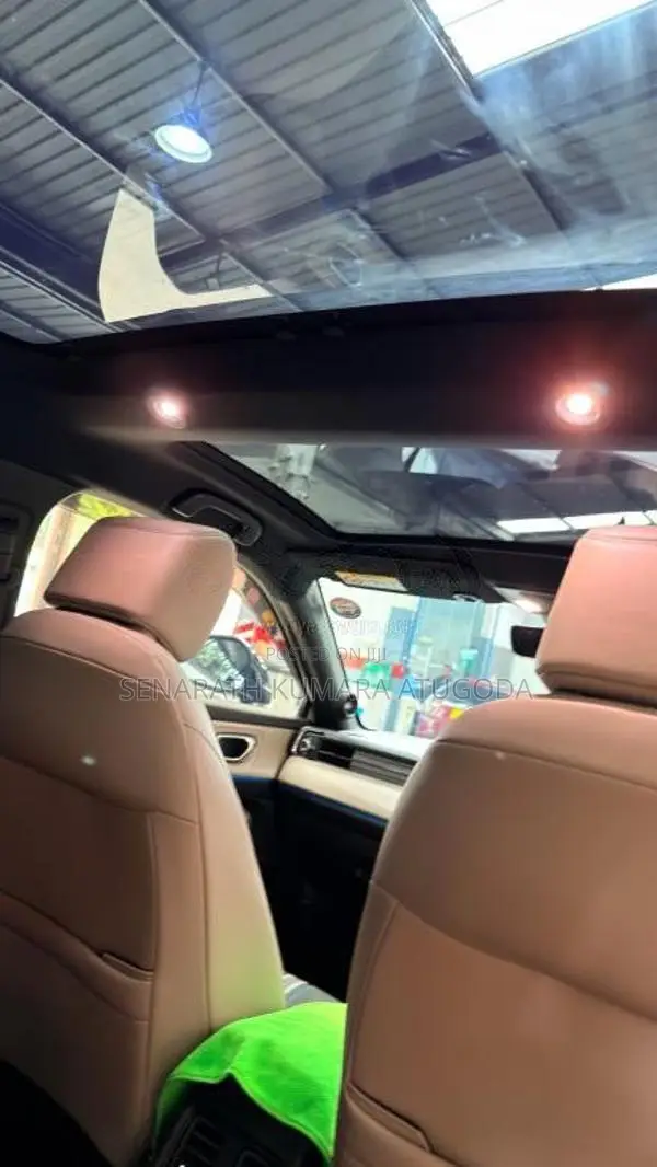 Honda Vezel 2025 SUV (Used)