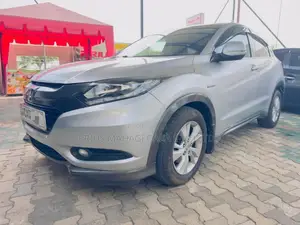 Honda VEZEL 2014 SUV (Used)