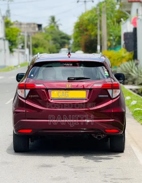 Honda Vezel 2015 SUV (Used)