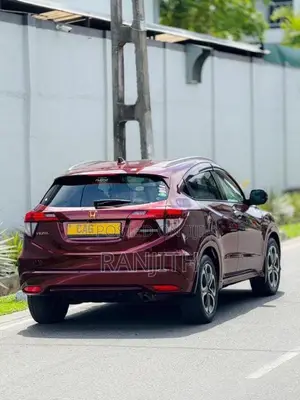 Honda Vezel 2015 SUV (Used)