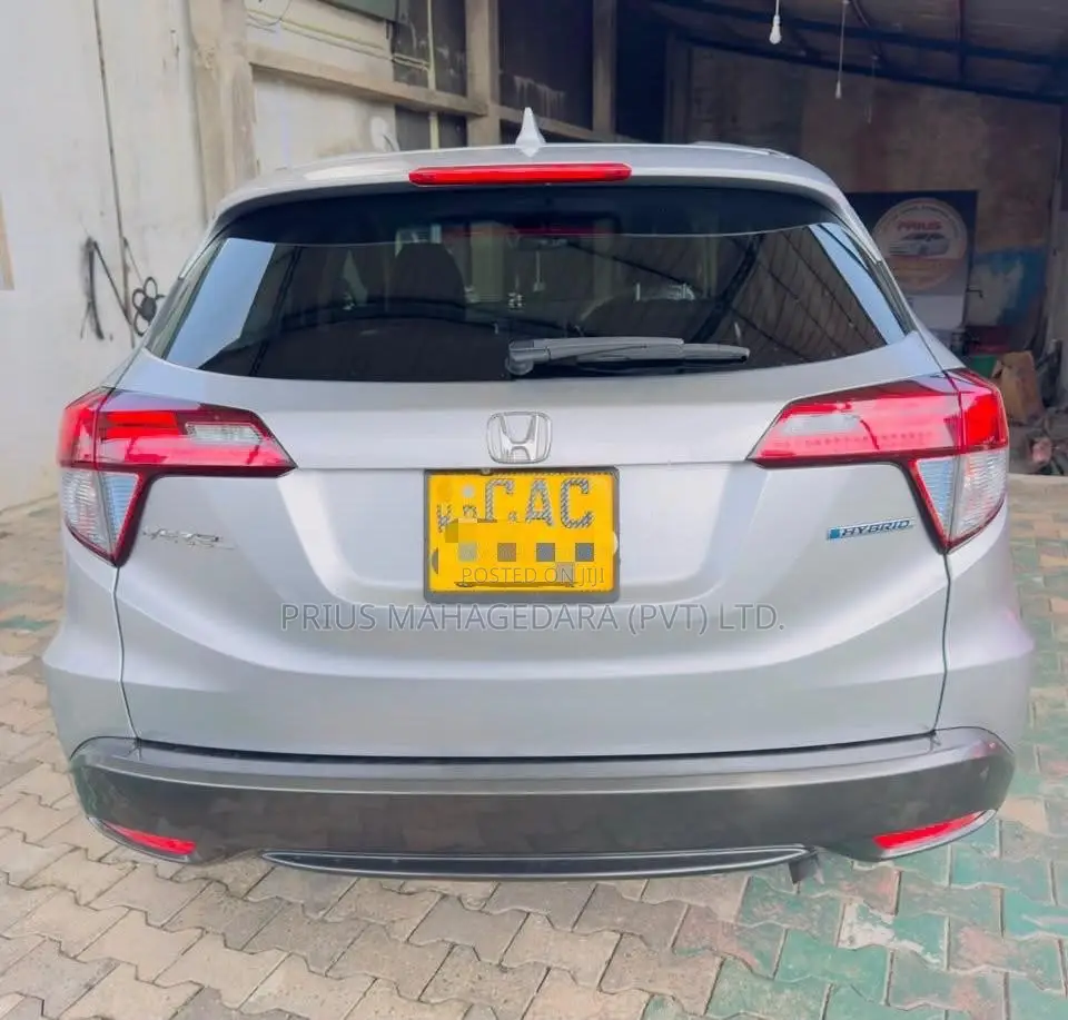 Honda VEZEL 2014 SUV (Used)