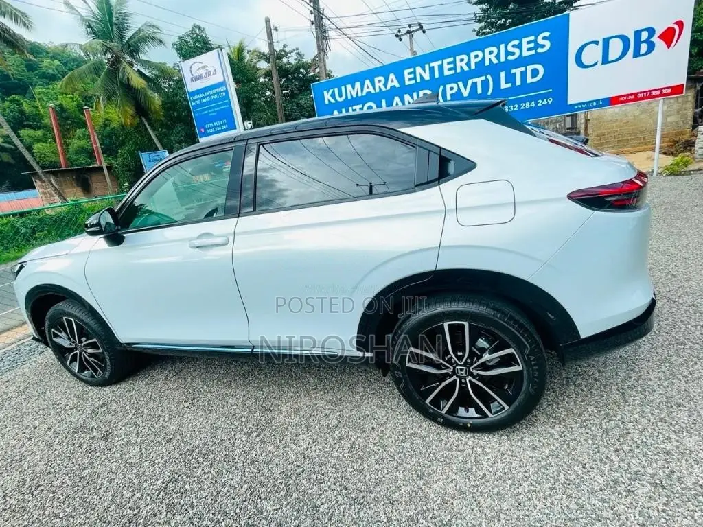 Honda Vezel Z Play 2026 SUV Unregistered (Recondition)