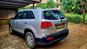Kia Sorento 2010 SUV (Used)