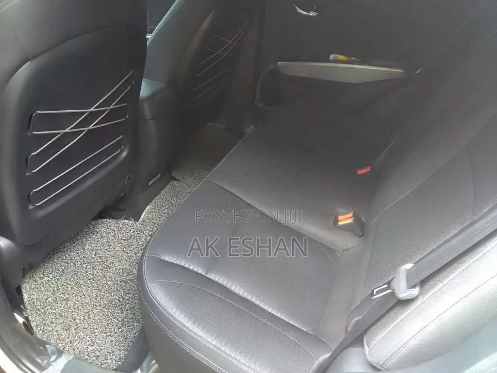 Micro Tivoli 2016 SUV (Used)